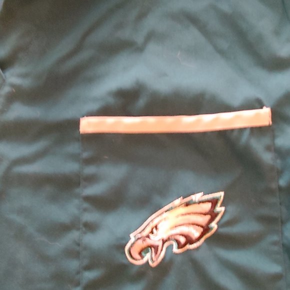 nfl Other - NFL Philadelphia Eagles scrub top